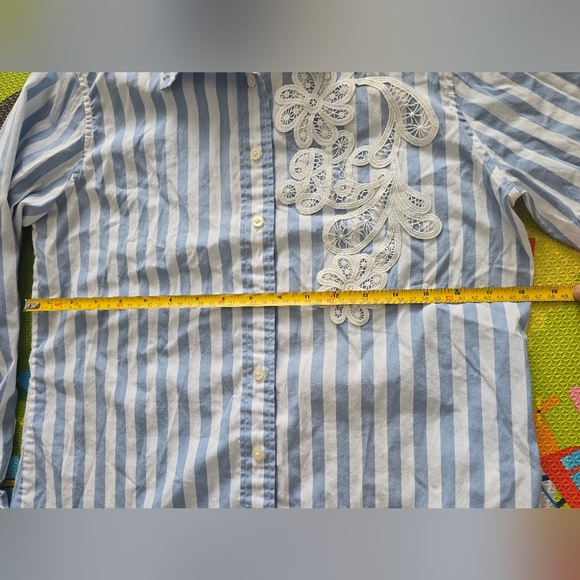 Lauren Blue and White Striped Shirt with Lace Detail Size MP - Picture 13 of 16